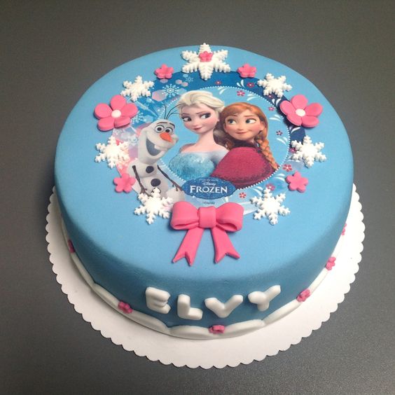 Elsa Frozen Birthday Cake 2