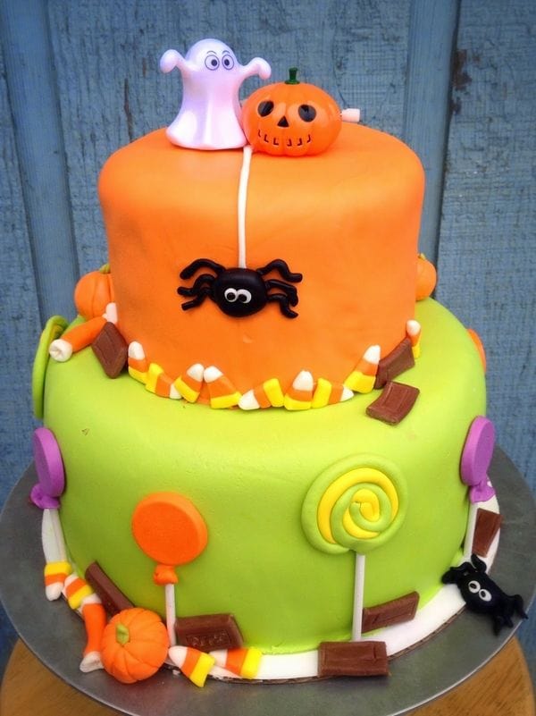 Halloween  Cake 2 tier