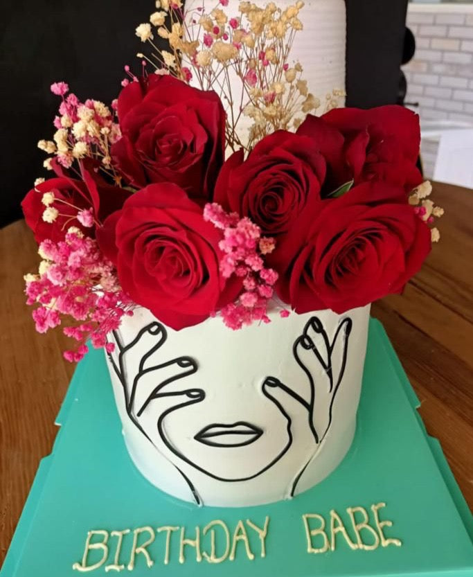 Rose Cake - Designer cake