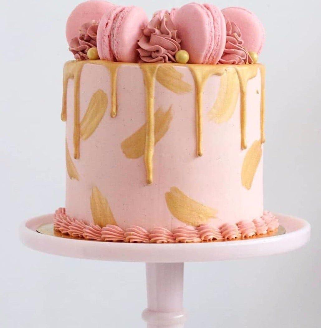 Macaron cake Gold