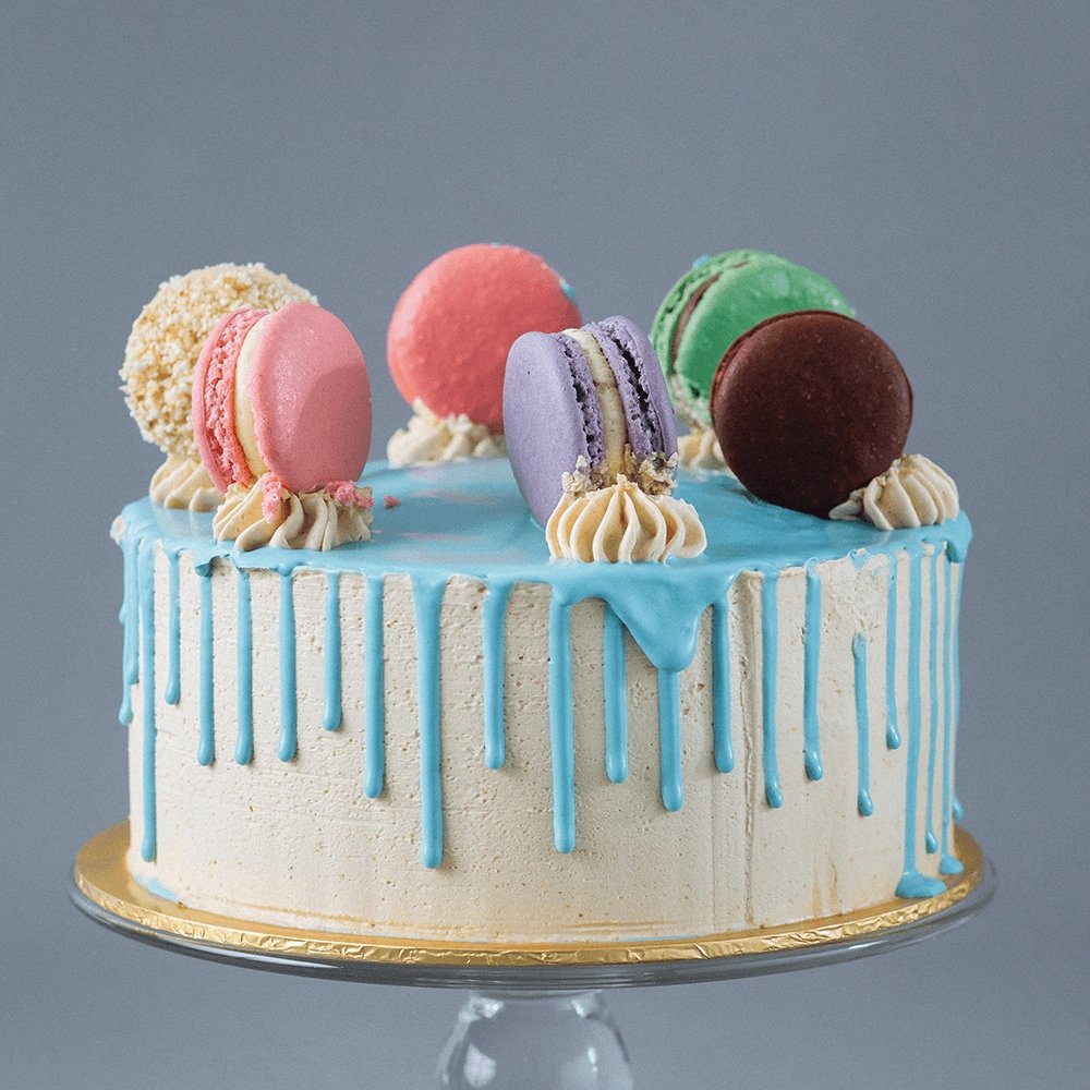 Macaron cake Drip Birthday cake