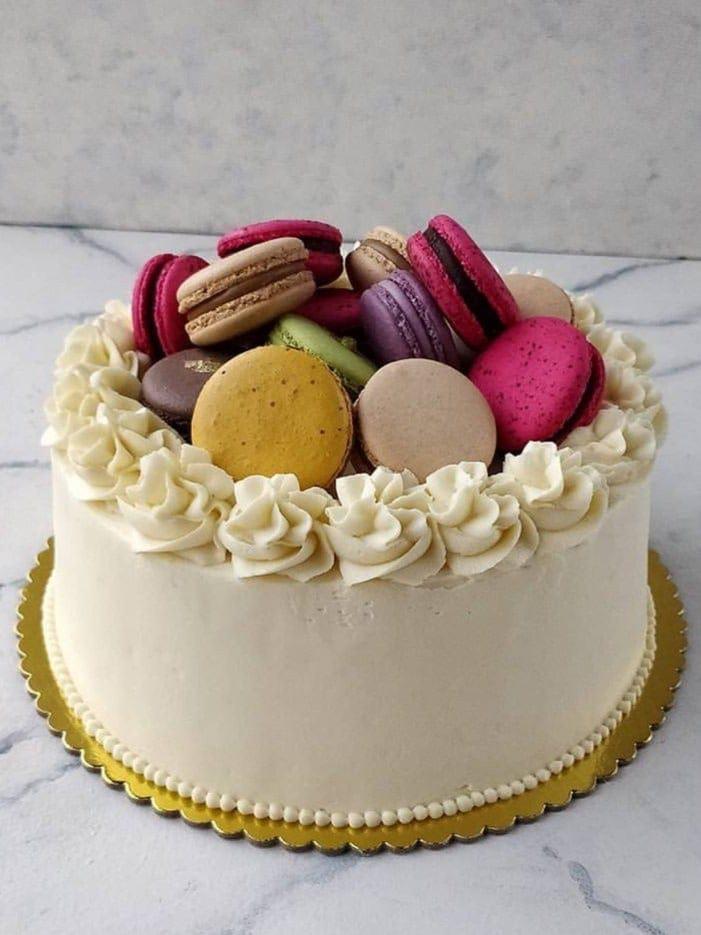 Macaron Cake Beige