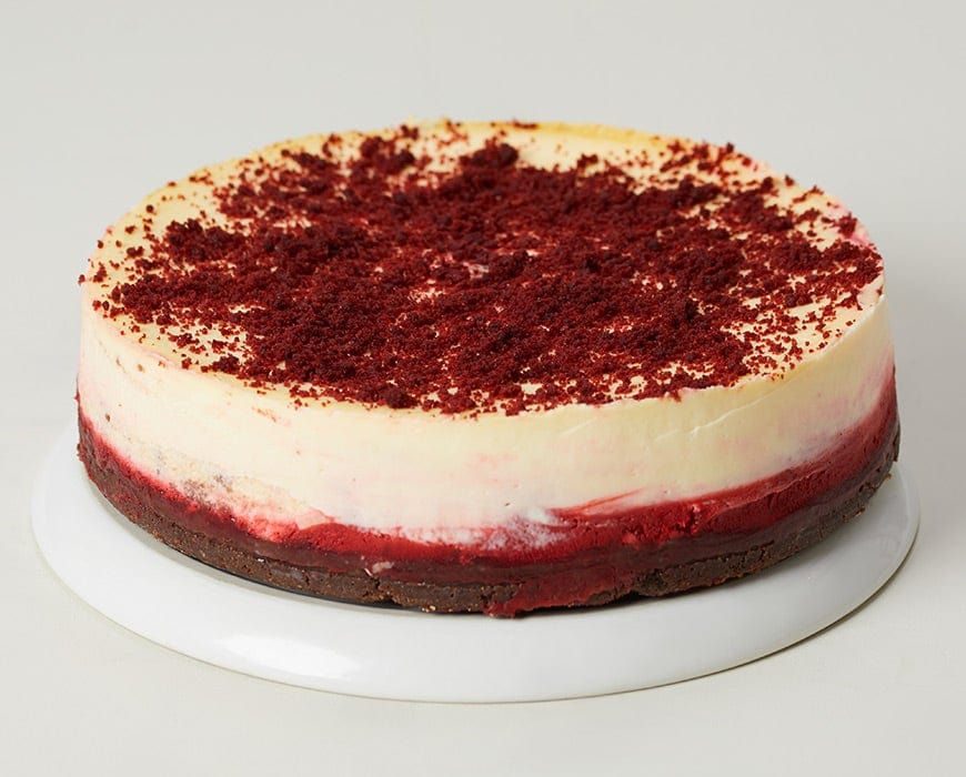 RED VELVET CHEESECAKE