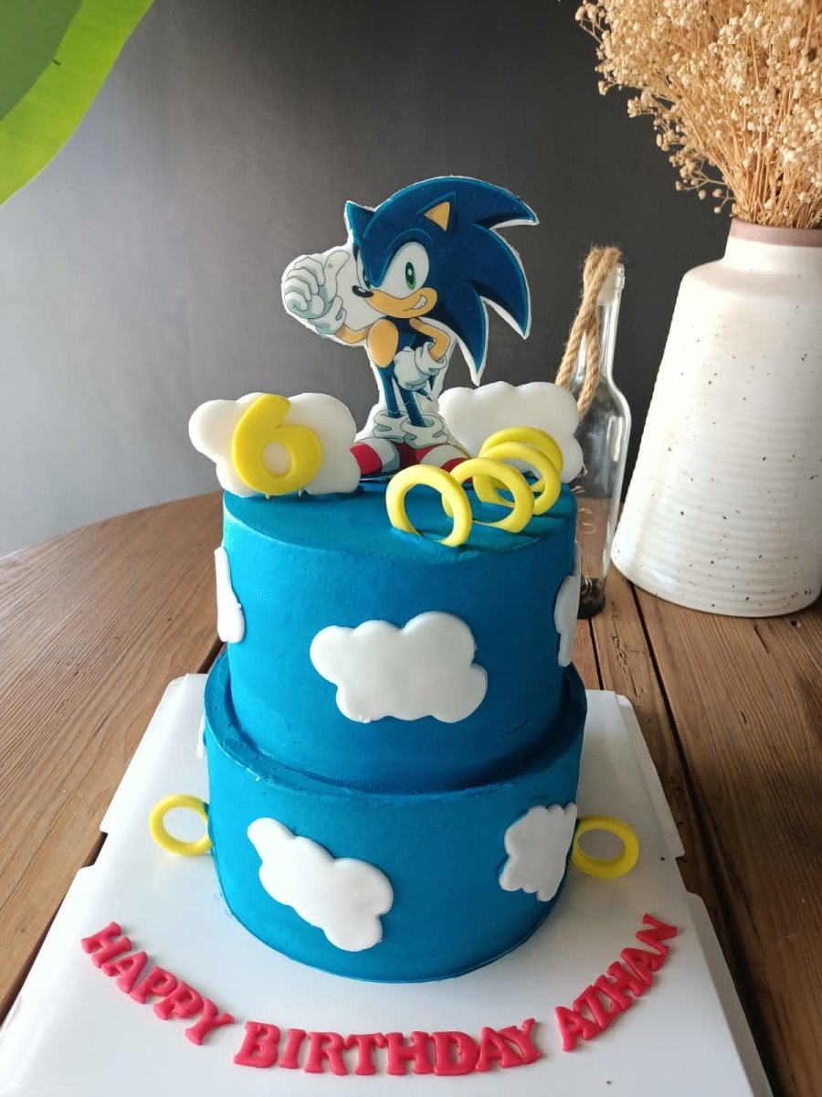 Super Sonic 2 Tier Cake