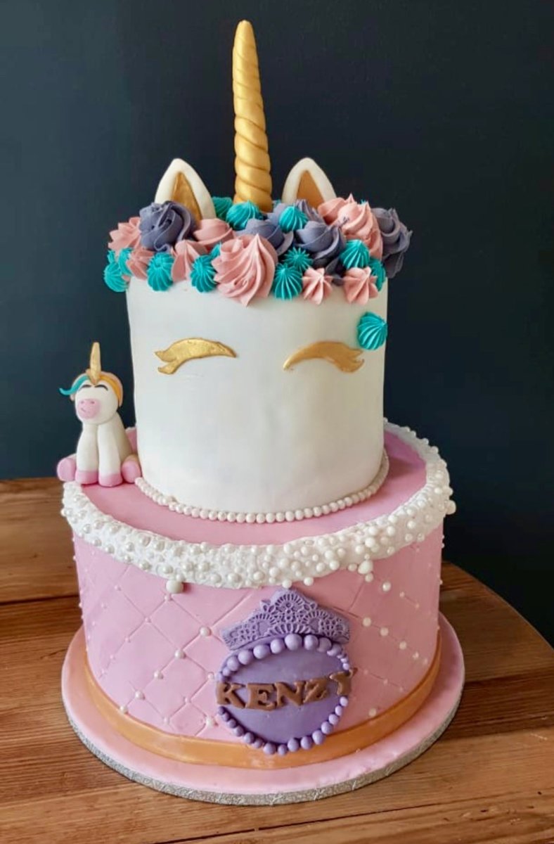 Unicorn cake 2 Tier