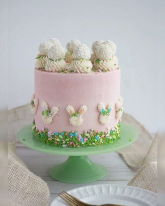 White Cake with Vanilla Buttercream